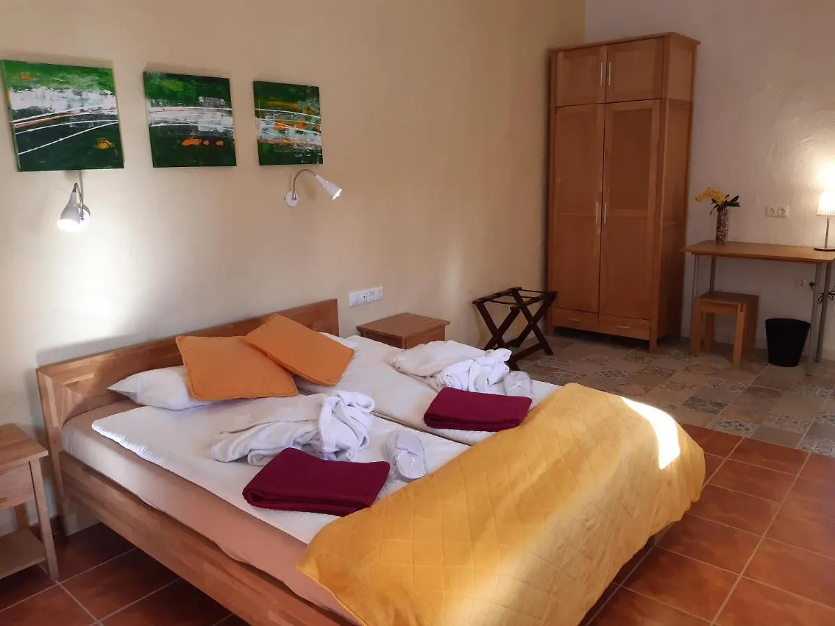 Pensión Olivetum Colina Hotel Montoro